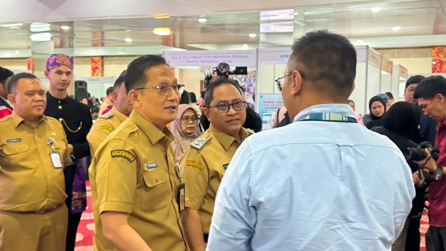 Pelayanan dan kegiatan ketenagakerjaan Disnaker Kabupaten Pidie Jaya